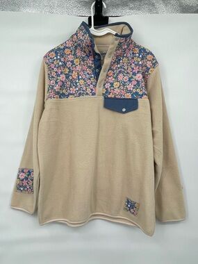 Happy Camp3r NWT cream blue floral fleece pullover